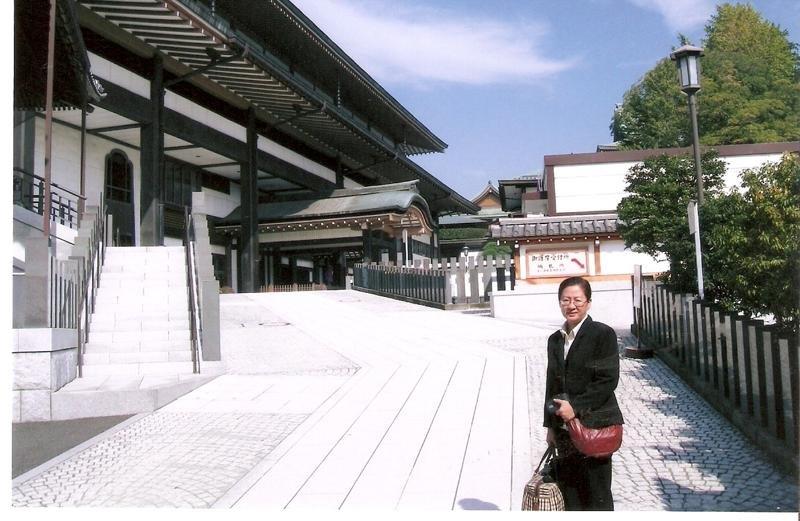 Manee's visit to Japan