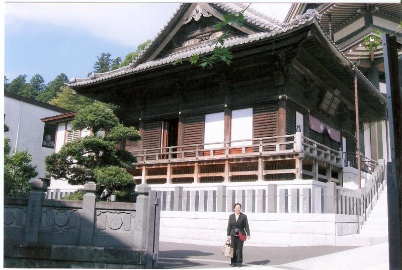 Manee's visit to Japan